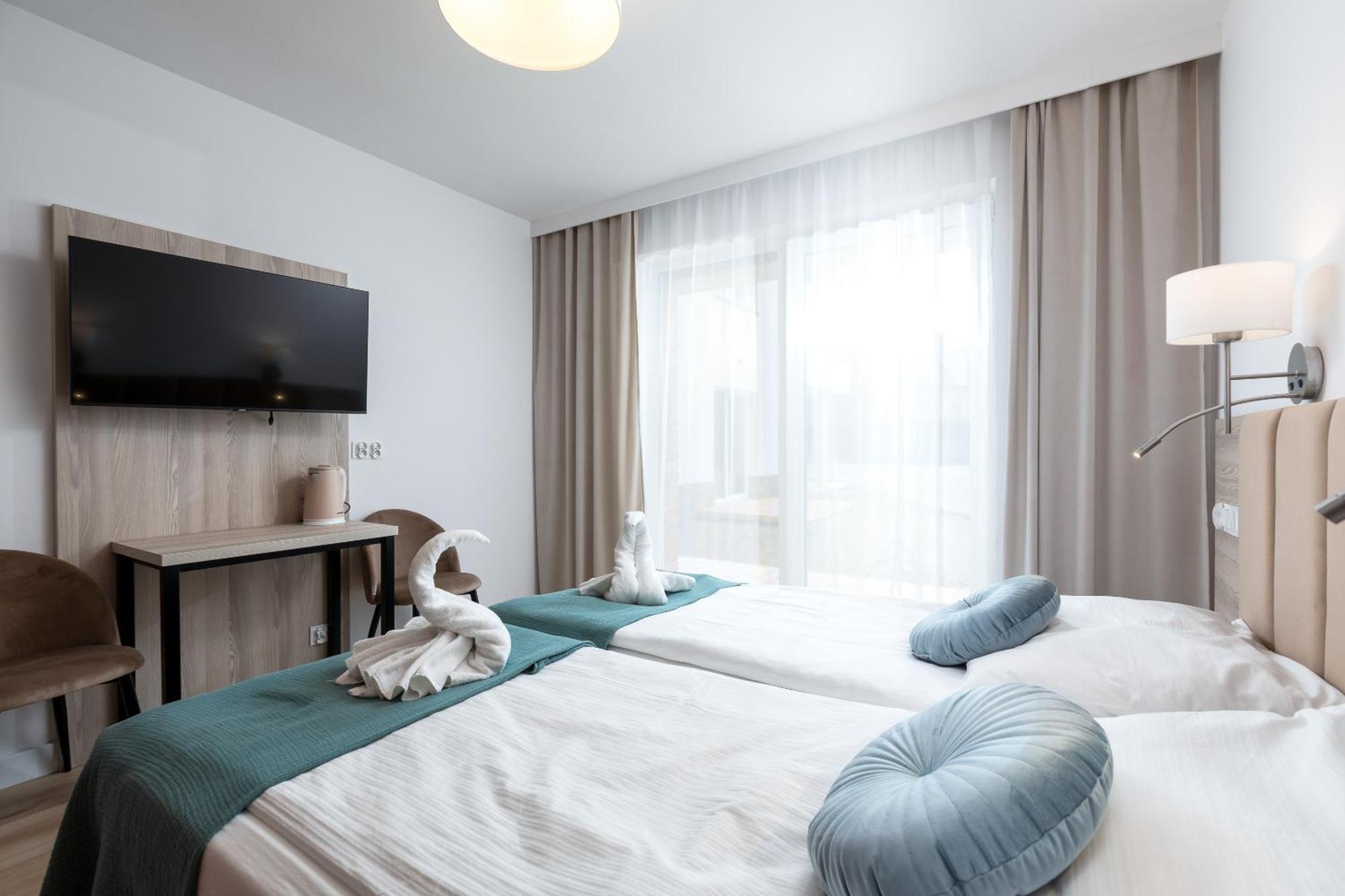 נישורזה Apartamenty Przy Plazy Z Basenem Z Podgrzewana Woda I Mini Spa - Osrodek Kolonijno-Wczasowy Mewa מראה חיצוני תמונה