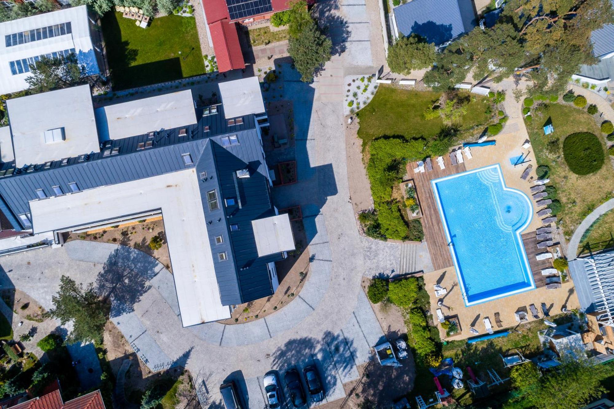 נישורזה Apartamenty Przy Plazy Z Basenem Z Podgrzewana Woda I Mini Spa - Osrodek Kolonijno-Wczasowy Mewa מראה חיצוני תמונה